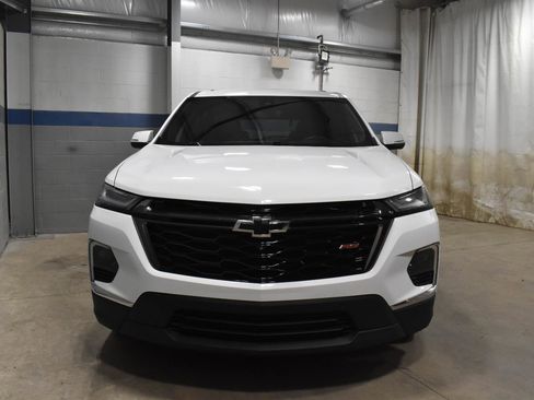 Used 2022 Chevrolet Traverse RS FWD image 36