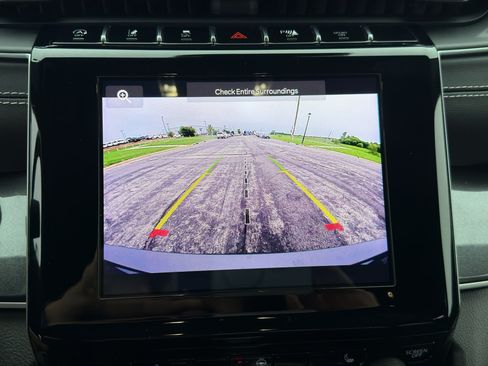 Used 2021 Jeep Grand Cherokee L Laredo AWD/4WD image 25