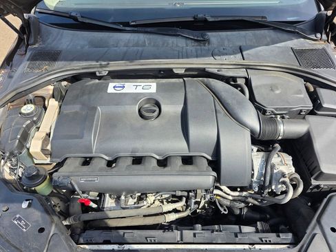 Used 2013 Volvo XC70 T6 AWD/4WD image 24
