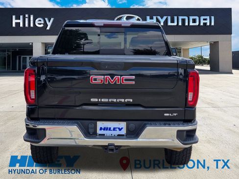 Used 2020 GMC Sierra 1500 SLT RWD image 5