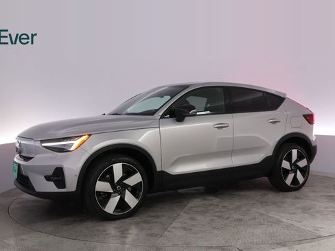 Used 2023 Volvo C40 P8 Recharge Ultimate AWD/4WD image 18