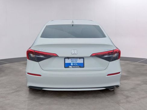 Certified 2024 Honda Civic Sport image 5