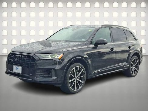 Used 2021 Audi Q7 3.0T Premium Plus w/ Premium Plus Package AWD/4WD image 3