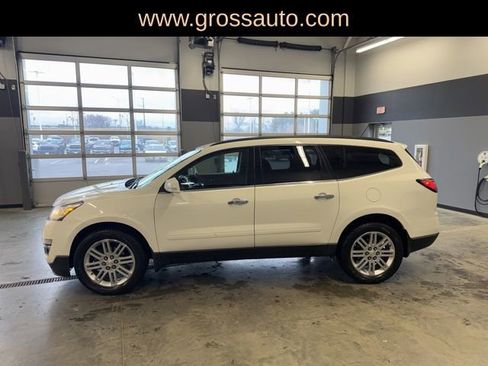 Used 2015 Chevrolet Traverse LT w/ Style and Technology Package image 5