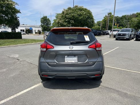 Used 2019 Nissan Kicks SR w/ Exterior Electronics Package FWD image 6