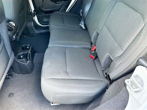 Used 2021 Jeep Wrangler Unlimited Sport image 28