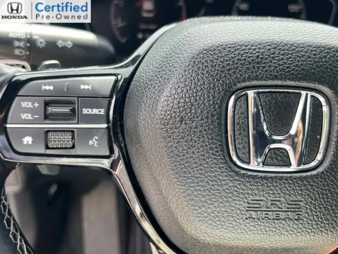 Certified 2025 Honda Civic Sport image 25