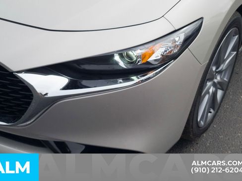 Used 2025 MAZDA MAZDA3 s image 11