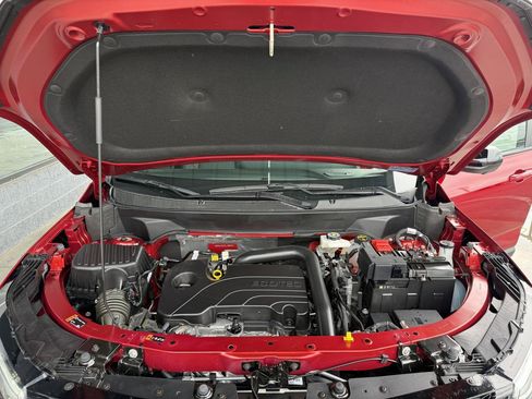 Used 2025 Chevrolet Equinox RS w/ Safety and Technology Package FWD image 55