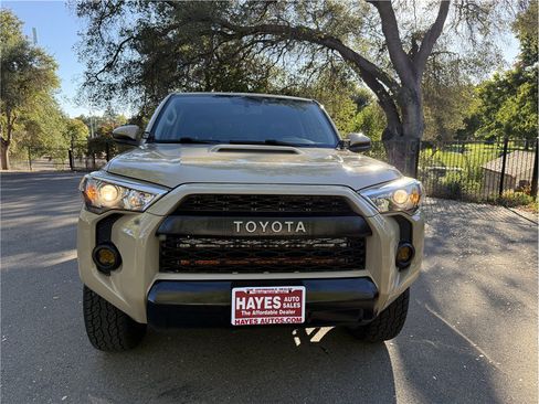 Used 2016 Toyota 4Runner TRD Pro AWD/4WD image 8