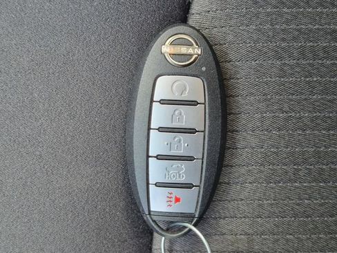 Used 2024 Nissan Altima 2.5 SV FWD image 29