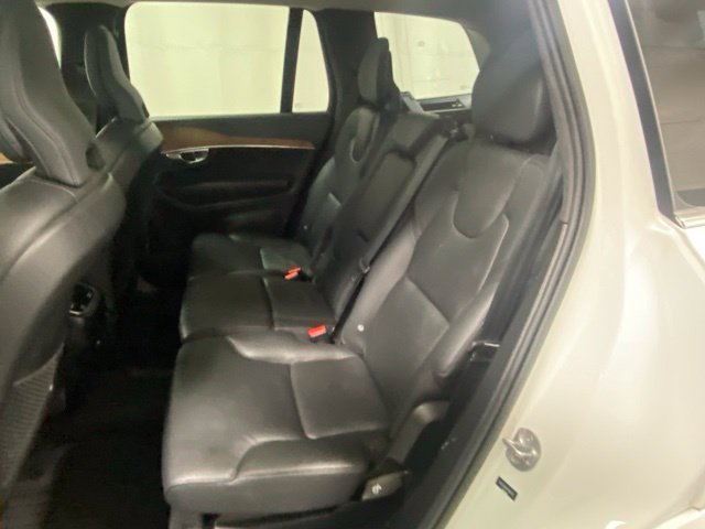 Used 2023 Volvo XC90 B5 Plus w/ Protection Package Premier AWD/4WD image 14