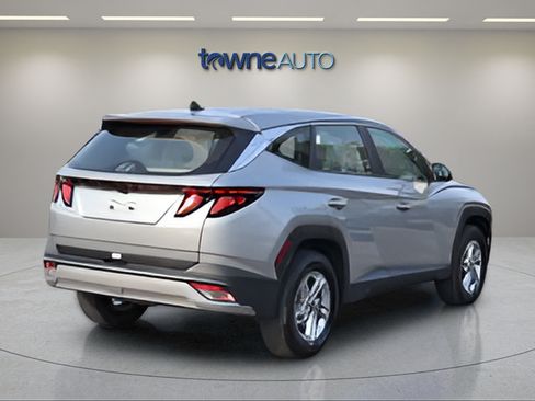 Used 2026 Hyundai Tucson SE AWD/4WD image 5