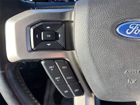Used 2021 Ford F250 Lariat image 18