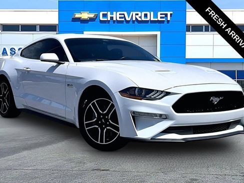 Used 2021 Ford Mustang GT Premium RWD image 1