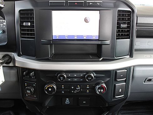 Used 2023 Ford F250 XL w/ FX4 Off-Road Package image 20