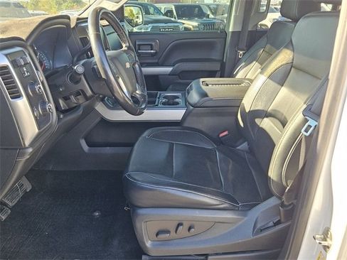 Used 2018 Chevrolet Silverado 1500 LTZ Z71 image 4