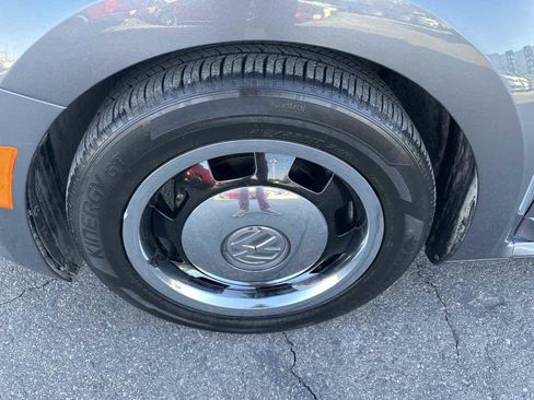 Used 2013 Volkswagen Beetle 2.5 image 10