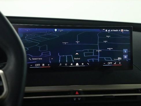 Used 2026 BMW iX xDrive45 w/ Premium Package image 25