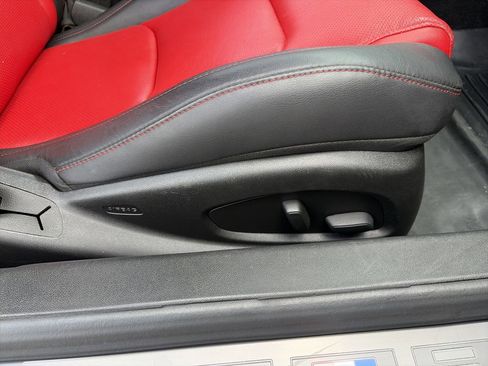 Used 2017 Chevrolet Camaro LT RWD image 32