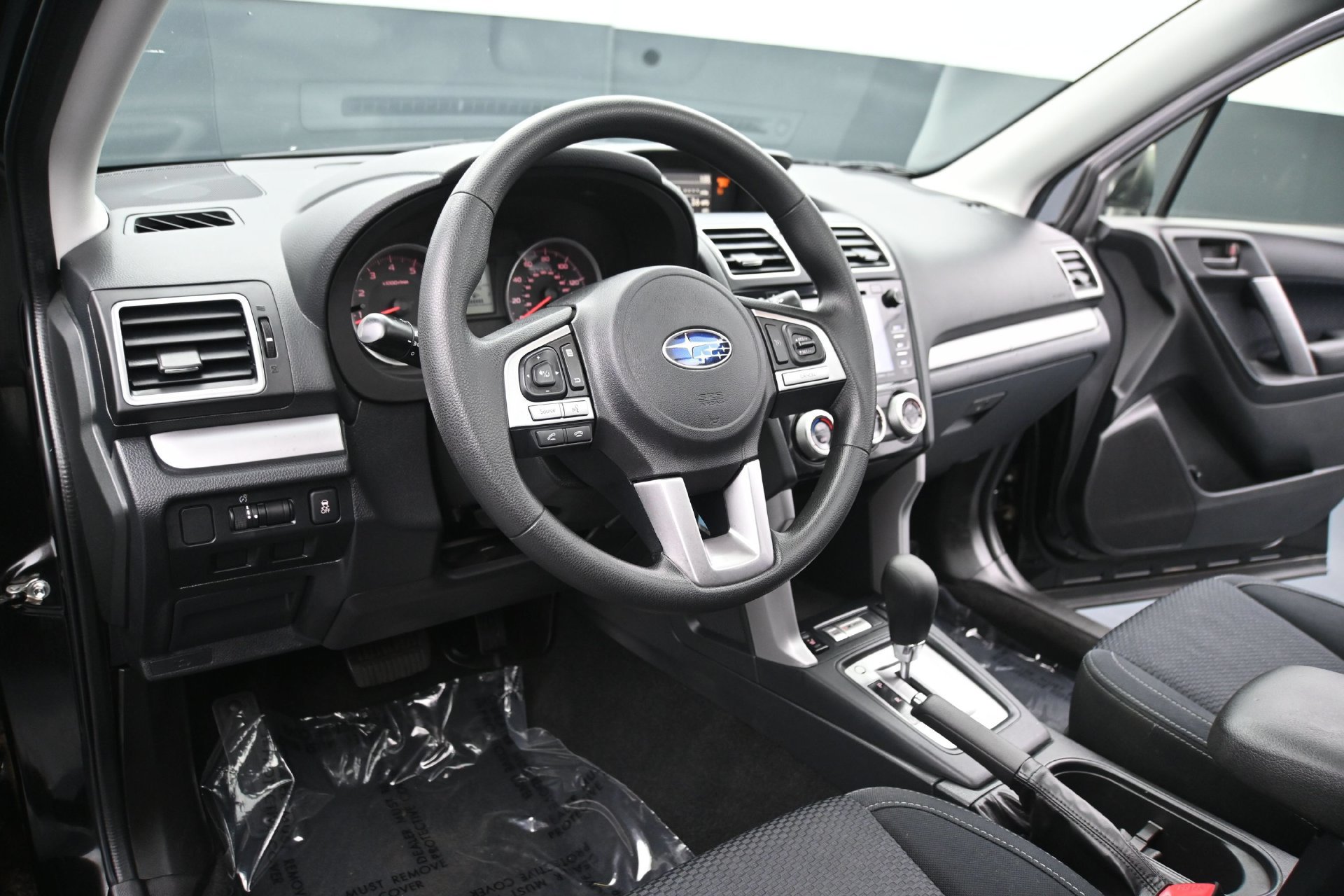 Used 2018 Subaru Forester 2.5i Premium w/ All-Weather Package AWD/4WD image 21