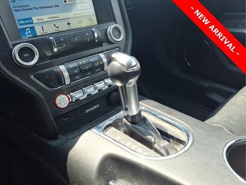 Used 2016 Ford Mustang GT Premium RWD image 18