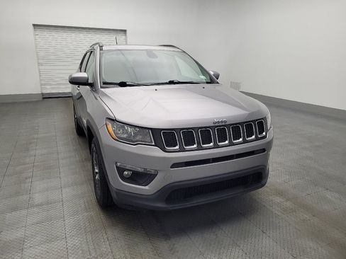 Used 2020 Jeep Compass Latitude image 14