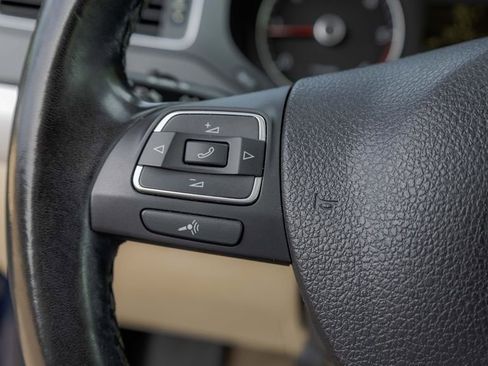 Used 2012 Volkswagen Jetta TDI image 33