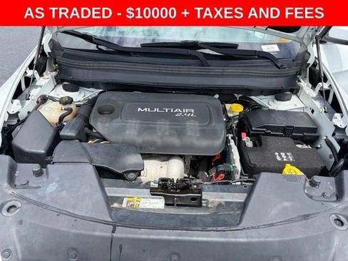 Used 2016 Jeep Cherokee Limited w/ Luxury Group FWD image 11