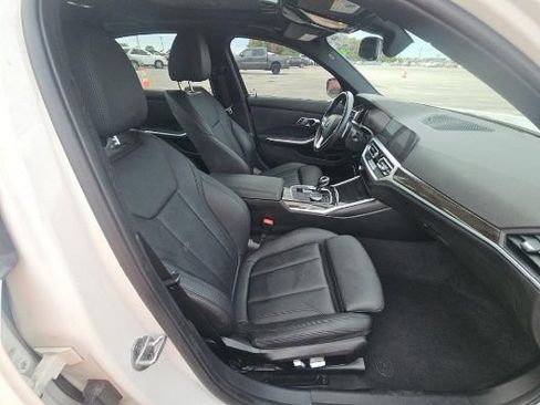 Used 2021 BMW 330i Sedan w/ Convenience Package image 5