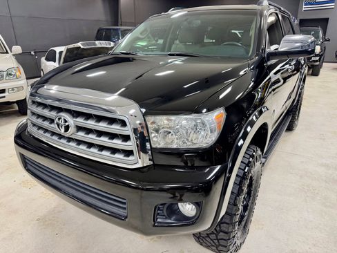 Used 2013 Toyota Sequoia Limited AWD/4WD image 10