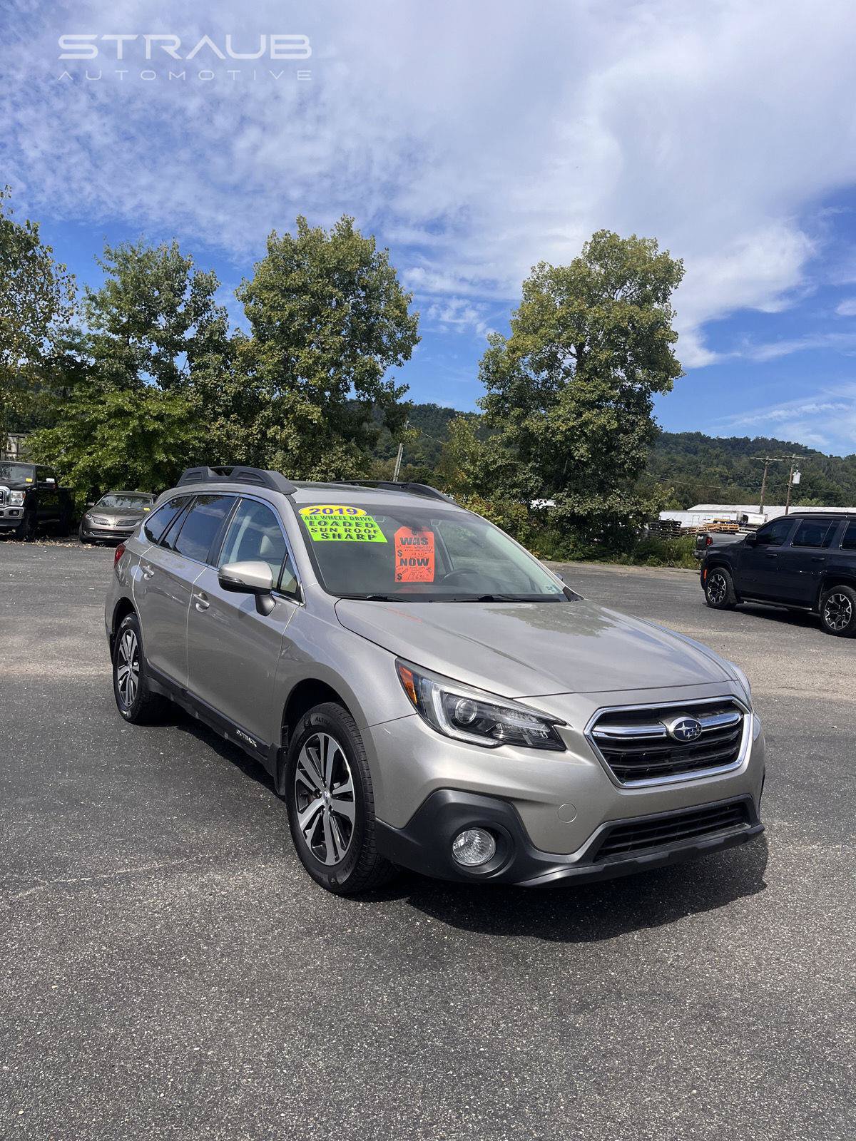 Used 2019 Subaru Outback 2.5i Limited w/ Popular Package #2 AWD/4WD image 2