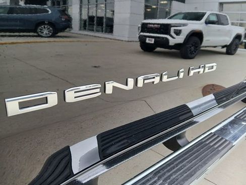 New 2026 GMC Sierra 2500 Denali w/ Denali Reserve Package image 37