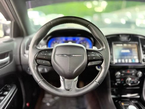 Used 2017 Chrysler 300 S AWD/4WD image 14