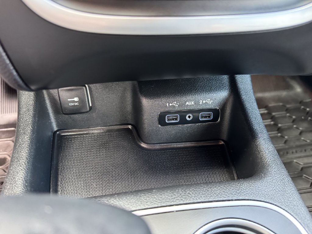 Used 2019 Dodge Durango SXT AWD/4WD image 36