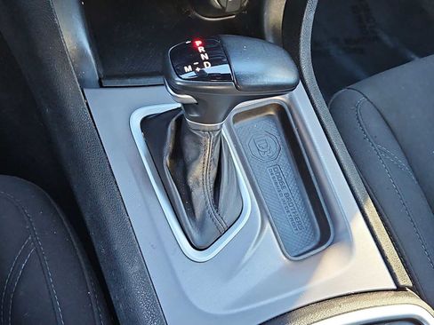 Used 2023 Dodge Charger SXT image 44