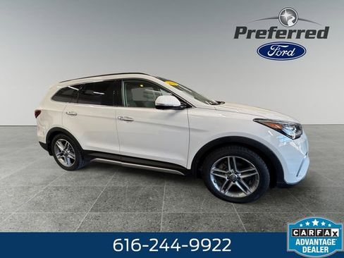 Used 2018 Hyundai Santa Fe Limited image 8