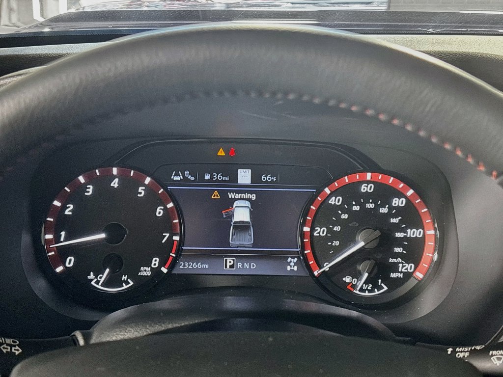 Used 2022 Nissan Frontier PRO-4X AWD/4WD image 14