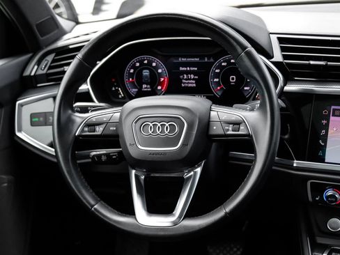 Used 2020 Audi Q3 2.0T Premium Plus w/ Premium Plus Package AWD/4WD image 17