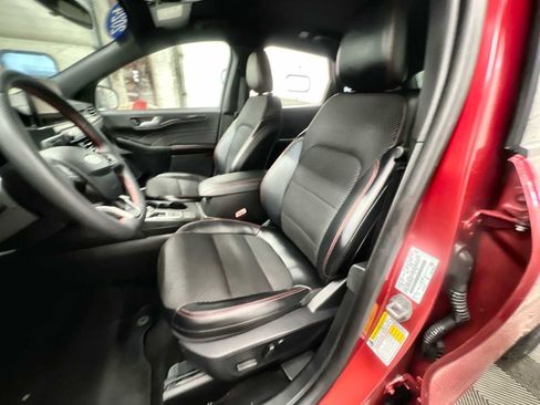 Used 2024 Ford Escape ST-Line Select image 13