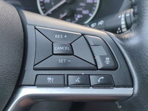 Used 2022 Nissan Sentra SV FWD image 23