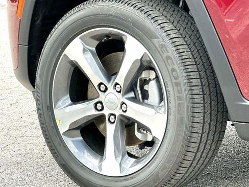 New 2026 Jeep Grand Cherokee L Limited image 11