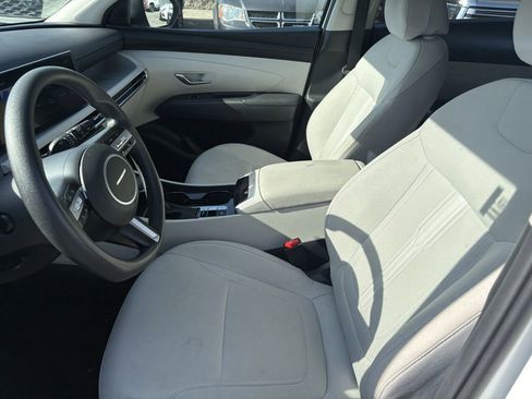 Used 2025 Hyundai Tucson SEL FWD image 6