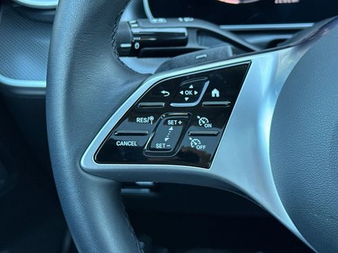 Certified 2025 Mercedes-Benz C 300 4MATIC Sedan image 28