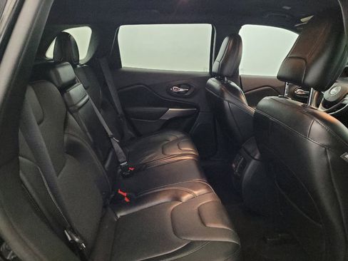Used 2019 Jeep Cherokee High Altitude AWD/4WD image 19