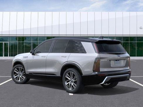 New 2026 Cadillac Vistiq Sport w/ LPO, Floor Liner Package AWD/4WD image 4