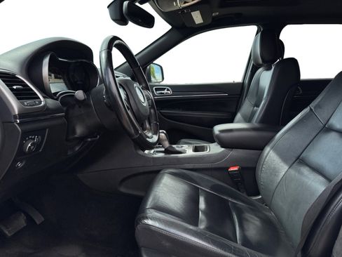 Used 2021 Jeep Grand Cherokee Limited image 10