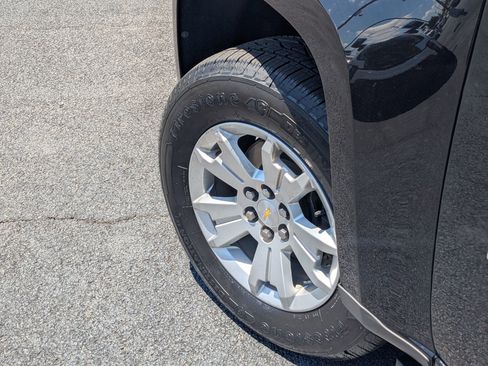 Used 2021 Chevrolet Colorado LT RWD image 9