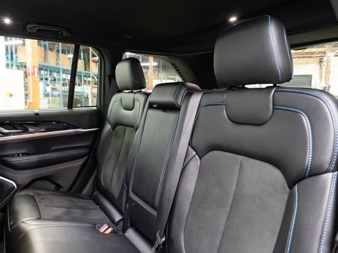 Used 2023 Jeep Grand Cherokee Trailhawk w/ Advanced Protech Group II image 27