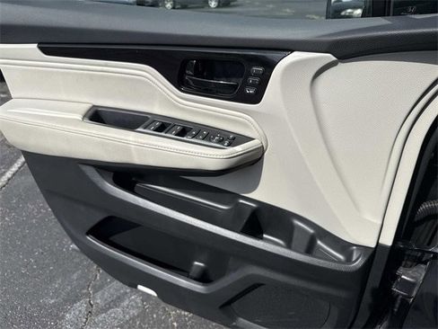 Certified 2026 Honda Odyssey Elite image 11